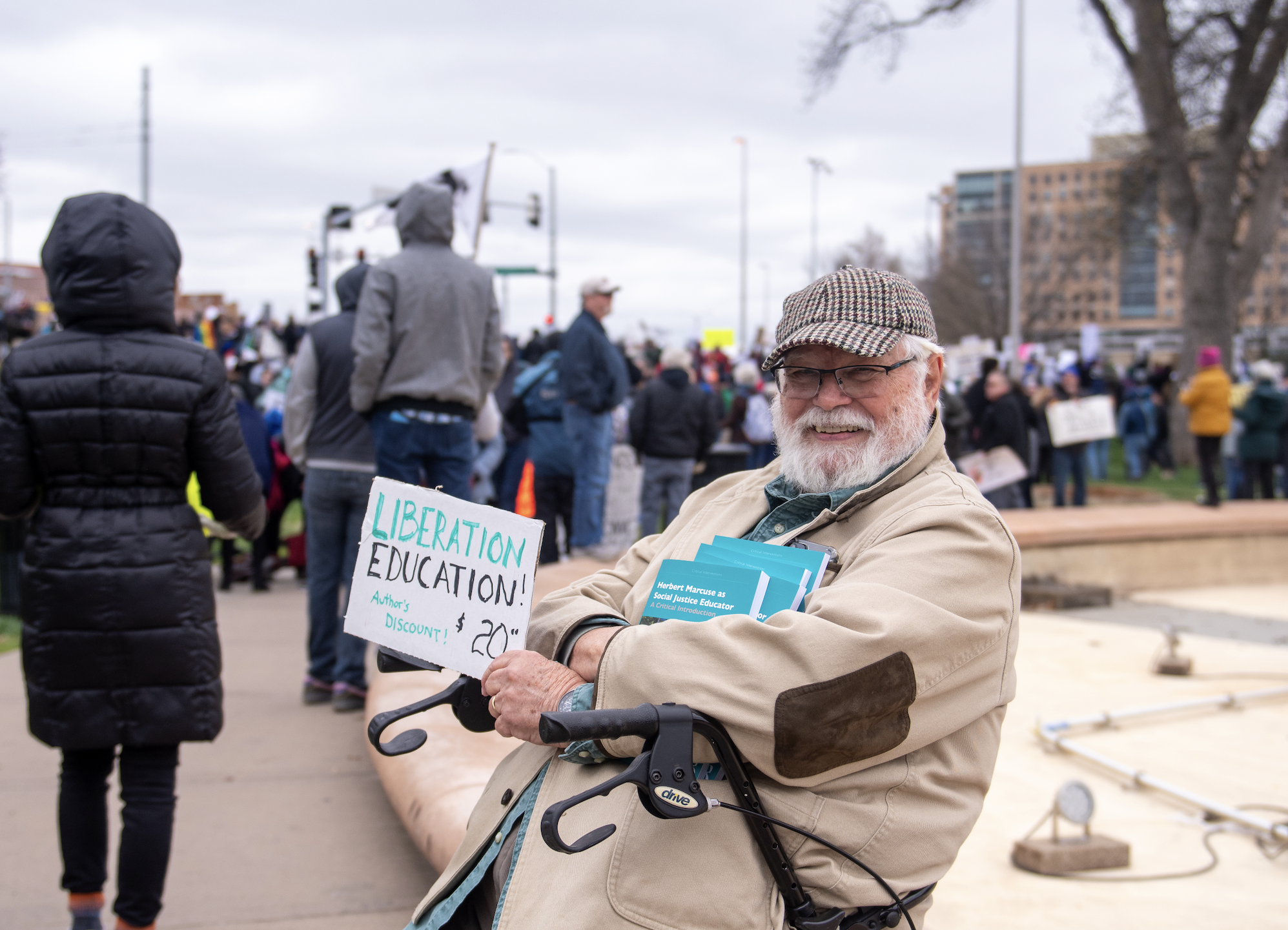 APRIL 5 ANTI-TRUMP RALLY SPARKS  HUGE TURNOUT IN KCMO